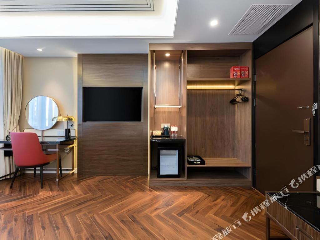Metropolo Hotel Wuchuang Jiangtan Jiyuqiao Metro Station Vuhan Dış mekan fotoğraf