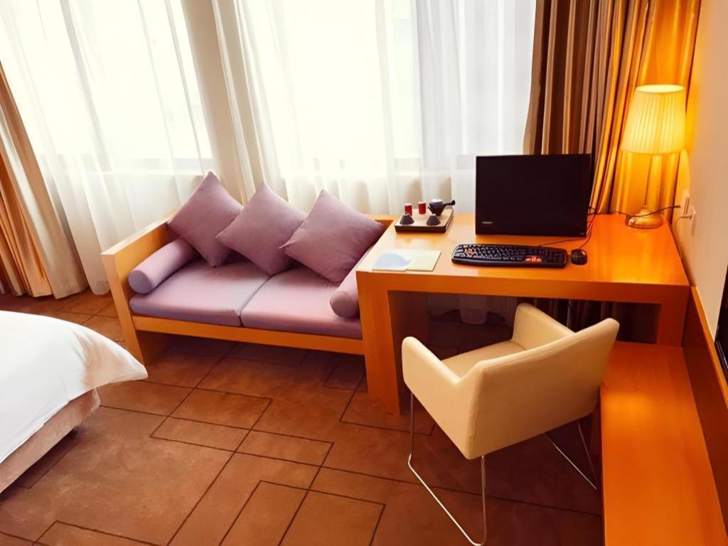 Metropolo Hotel Wuchuang Jiangtan Jiyuqiao Metro Station Vuhan Dış mekan fotoğraf