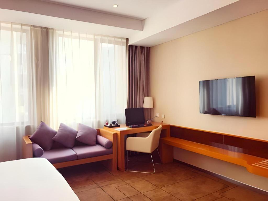 Metropolo Hotel Wuchuang Jiangtan Jiyuqiao Metro Station Vuhan Dış mekan fotoğraf