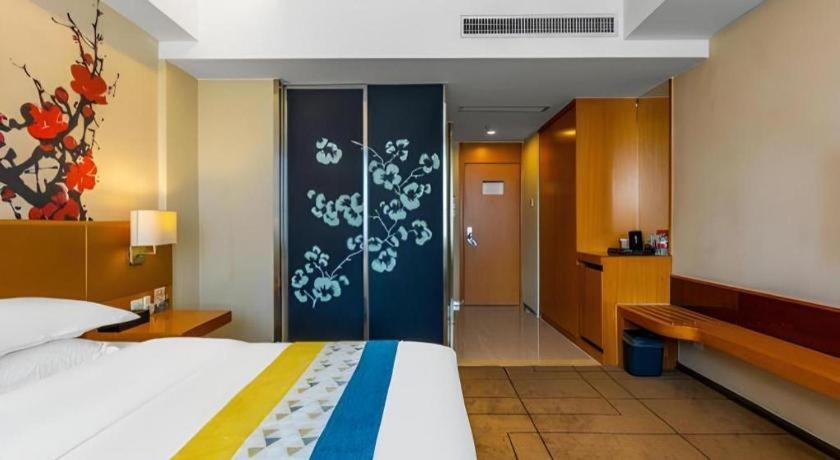 Metropolo Hotel Wuchuang Jiangtan Jiyuqiao Metro Station Vuhan Dış mekan fotoğraf